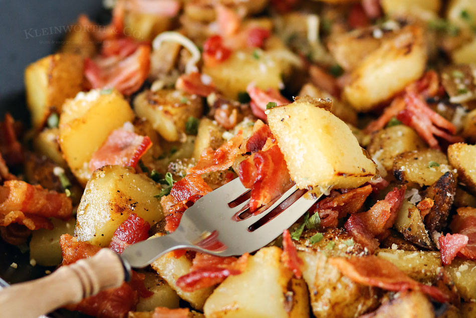 Skillet Breakfast Potatoes & Bacon Taste of the Frontier