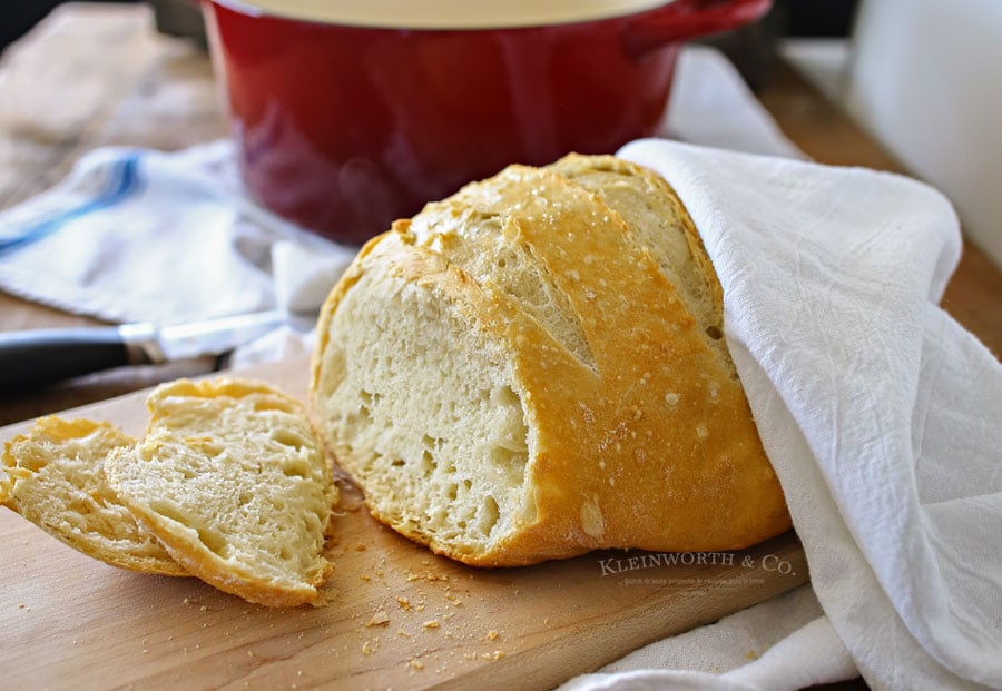 Incredibly Easy Crusty Artisan Bread