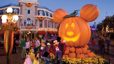 dlr-halloween-time-main-street-pumpkin-festival-16x9