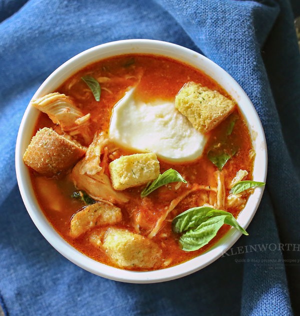 Slow Cooker Chicken Parmesan Soup