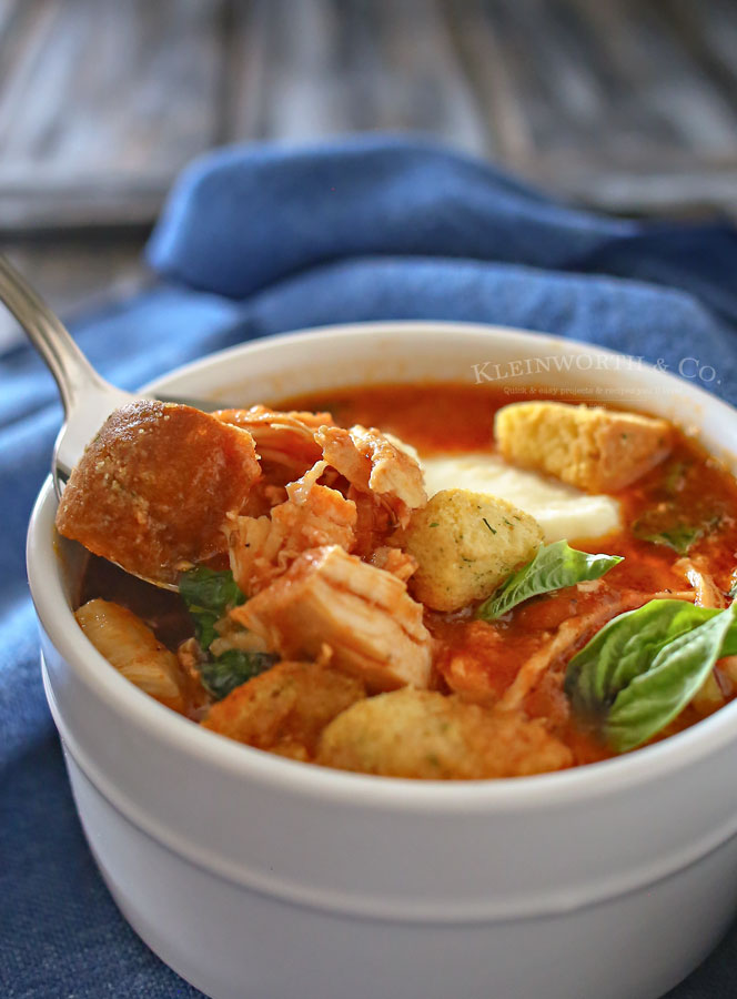 Slow Cooker Chicken Parmesan Soup