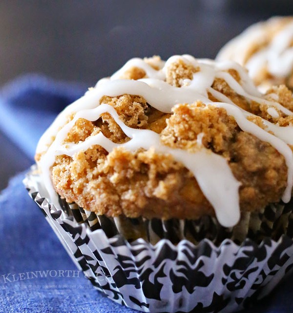 Pumpkin Crumble Muffins