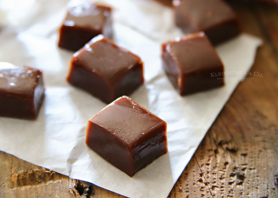 Easy Chocolate Caramel Candy