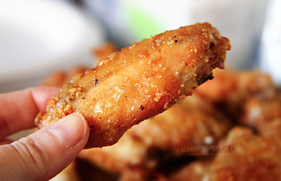 Garlic Parmesan Chicken Wings & Drumettes