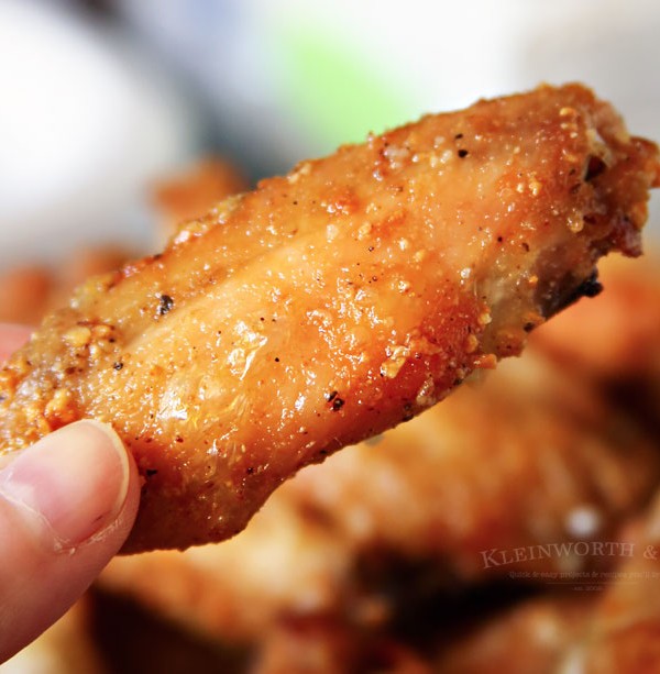 Garlic Parmesan Wings & Drumettes