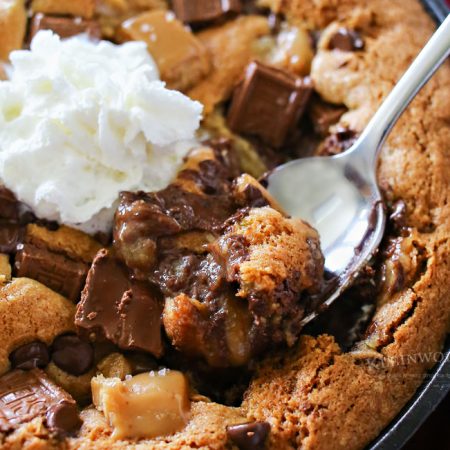 Salted Caramel Skillet Cookie