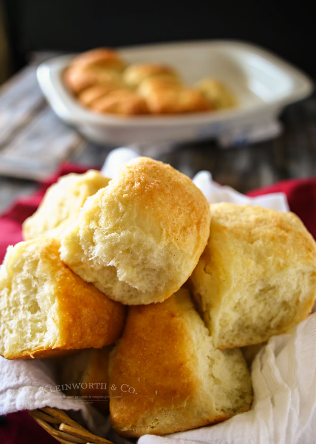 Sweet Potato Dinner Rolls