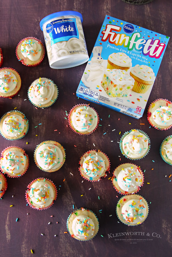 2-Ingredient Funfetti Cupcakes