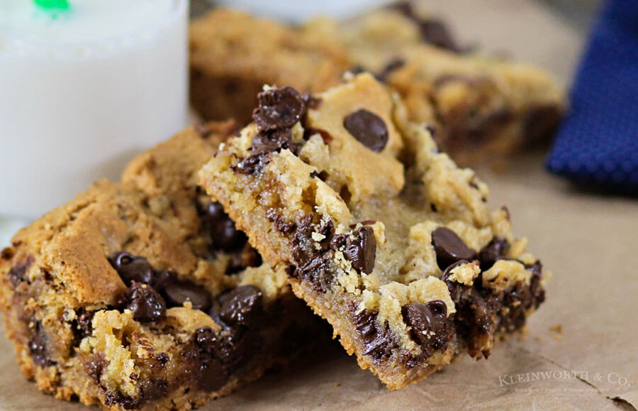 Almond Joy Cookie Bars