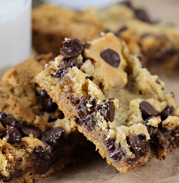 Almond Joy Cookie Bars