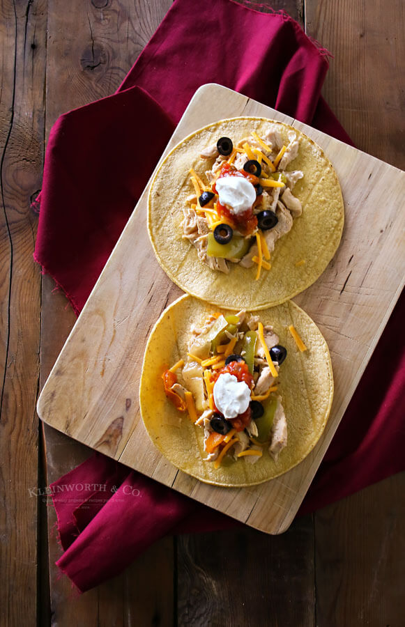 Easy Slow Cooker Chicken Fajitas