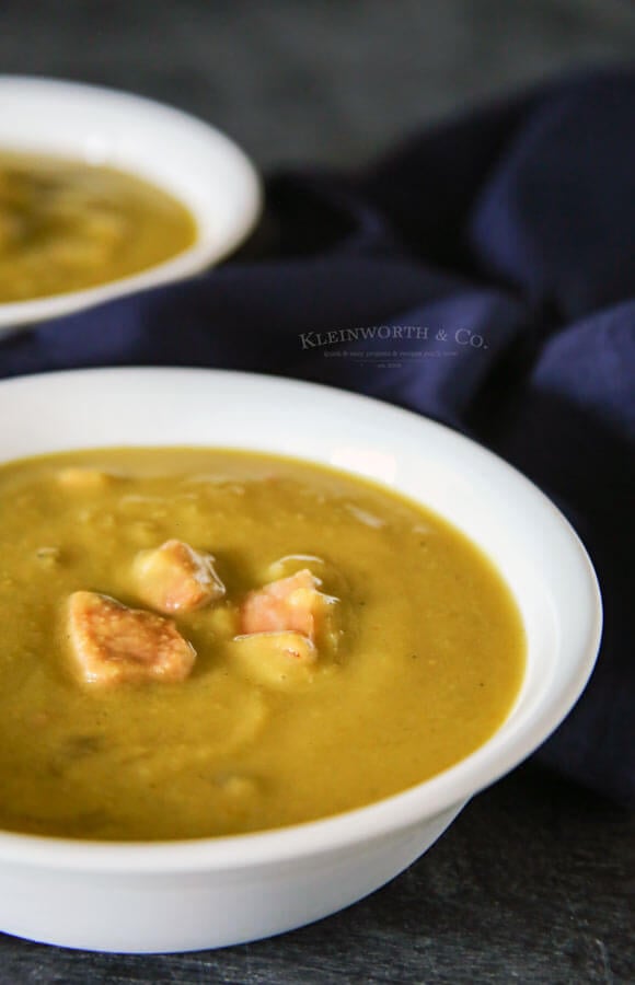 Easy Slow Cooker Split Pea Soup