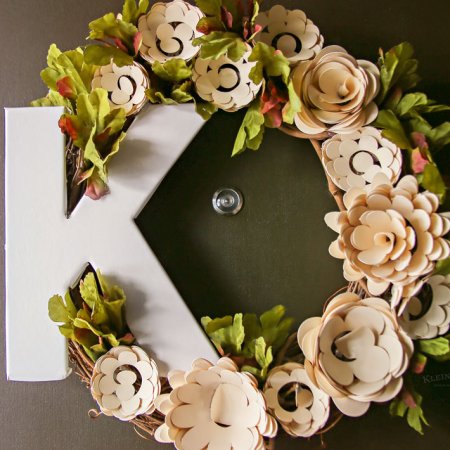 Paper Flower Wreath Cricut Tutorial