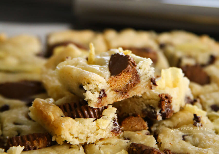 Reese's Potato Chip Cookie Bars