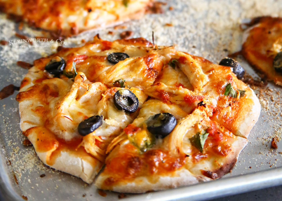 Mini Chicken Basil Thin Crust Pizza