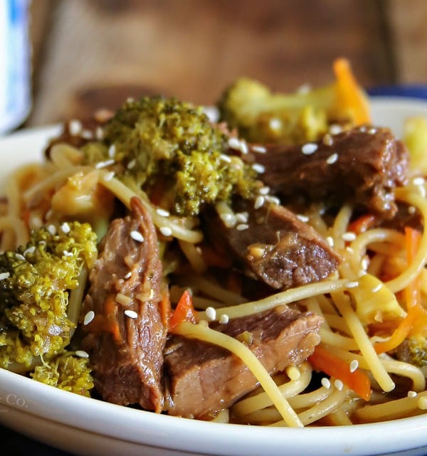 Slow Cooker Beef Teriyake Lo Mein