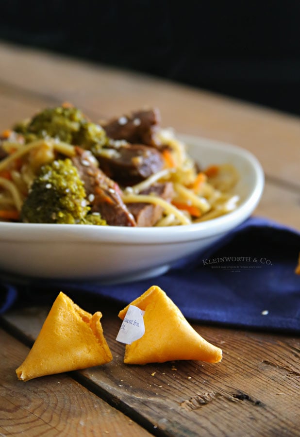 Slow Cooker Beef Teriyake Lo Mein