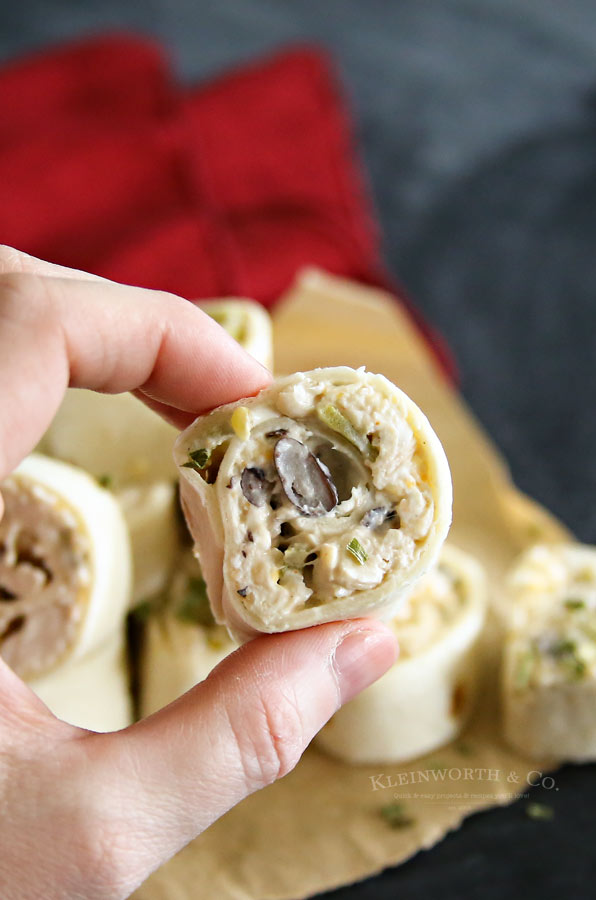 Creamy Chicken Verde Pinwheels