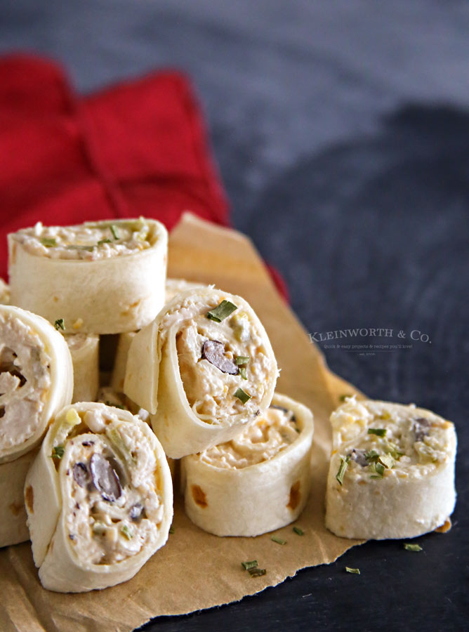 Creamy Chicken Verde Pinwheels