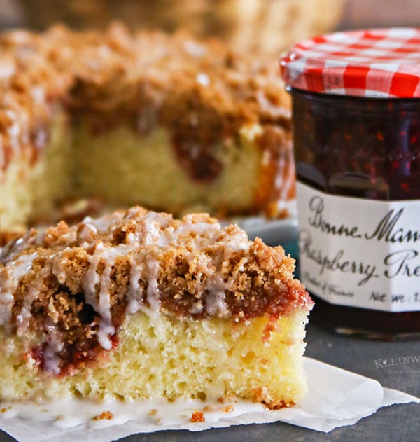 Raspberry Swirl Coffee Cake