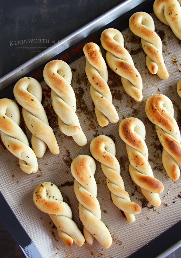 How to make Easy 3-Ingredient Bread Twists