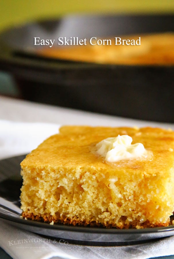 Easy Skillet Cornbread Recipe