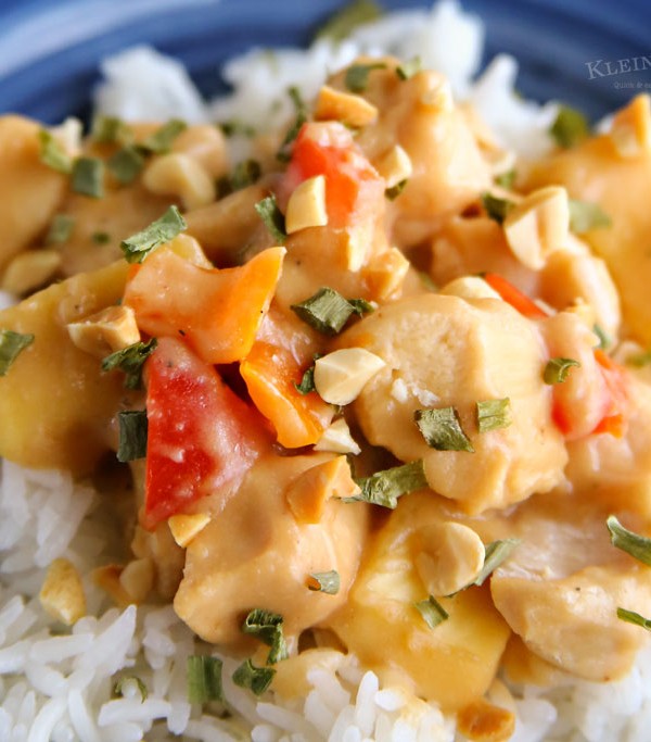 Slow Cooker Thai Pineapple Peanut Chicken - best easy recipe