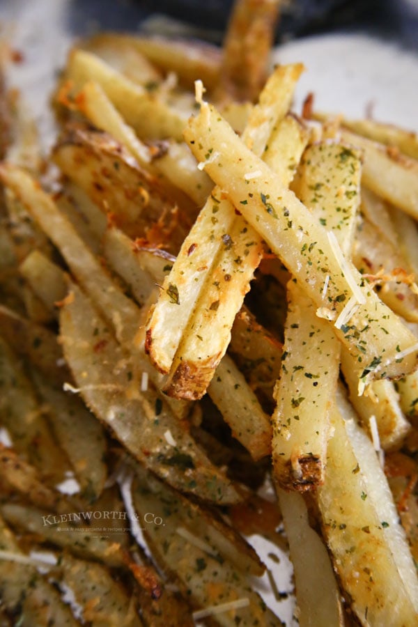 Garlic Parmesan Baked Steak Fries