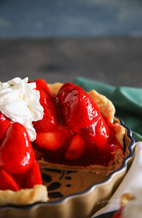 30-Minute Strawberry Pie