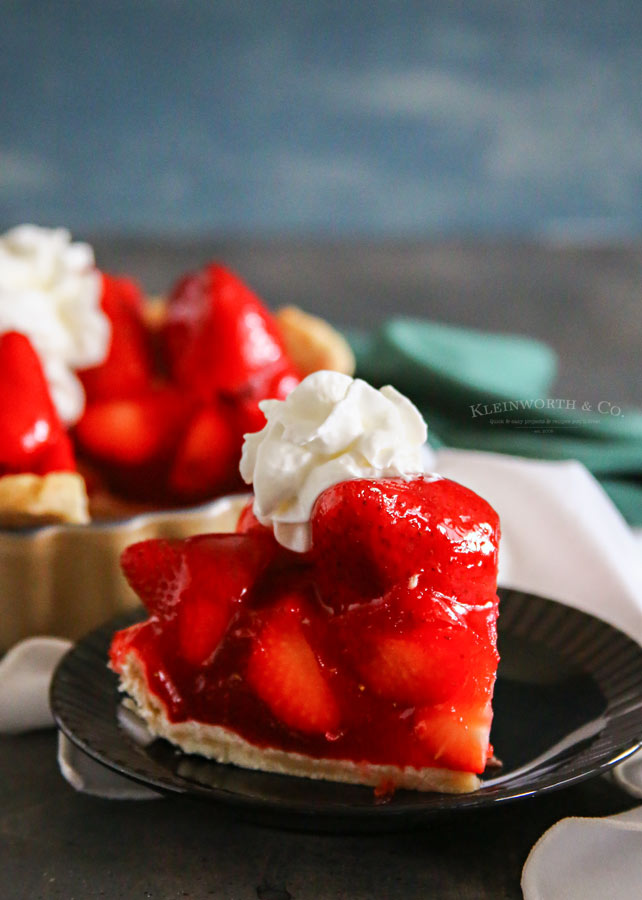 30-Minute Strawberry Pie