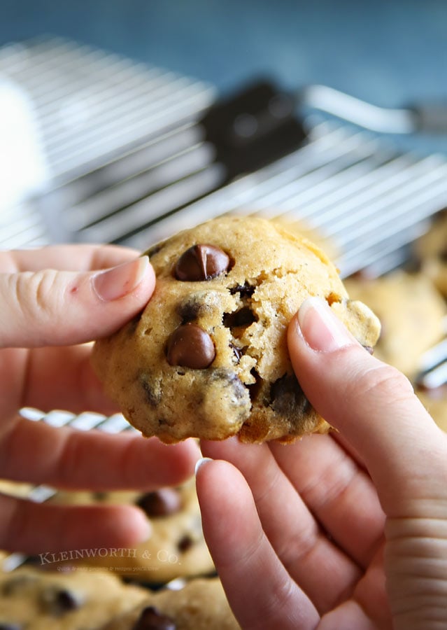 How to make Chocolate Chip Applesauce Cookies