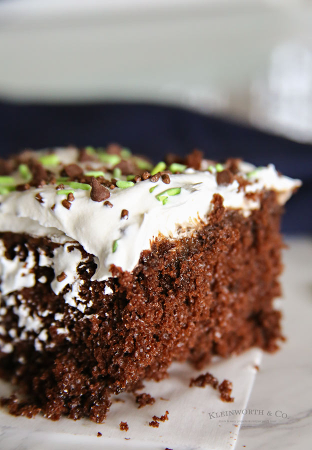 How to make Chocolate Mint Poke Cake