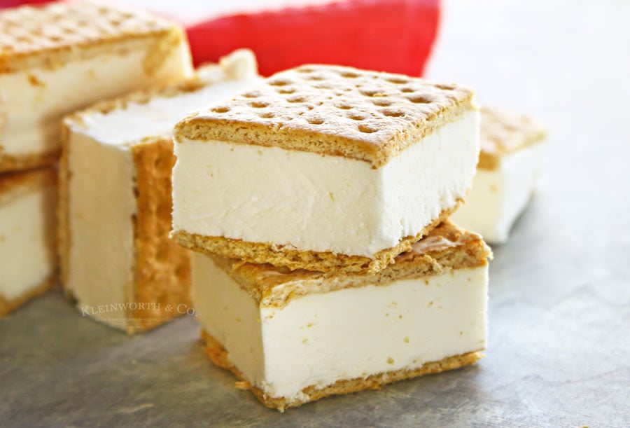 Easy Skinny Ice Cream Sandwiches