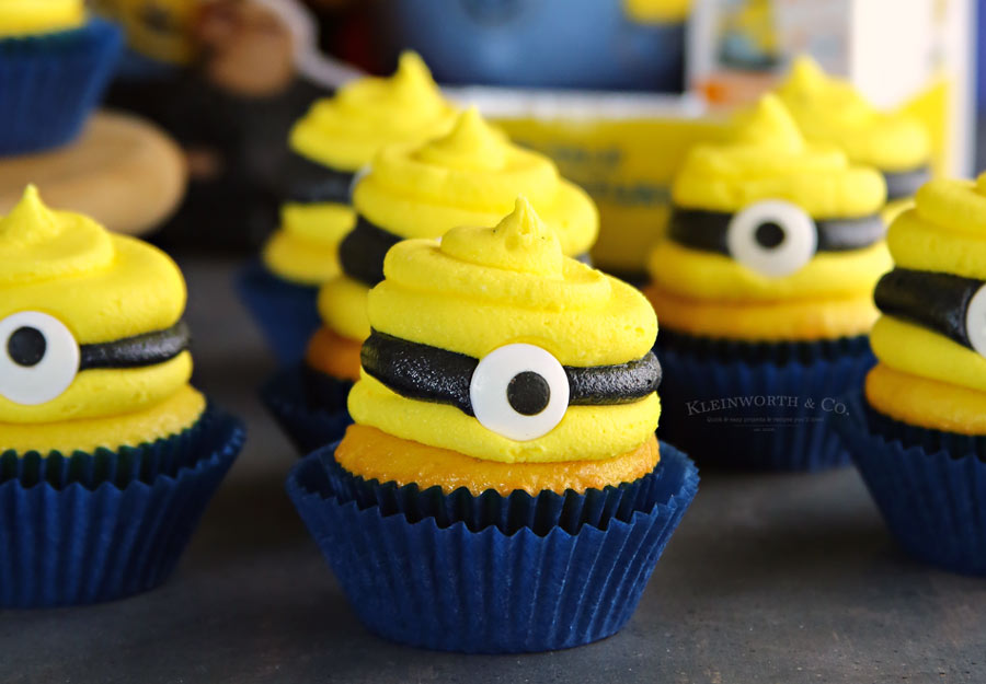 Despicable Me 3 Minion Cupcakes