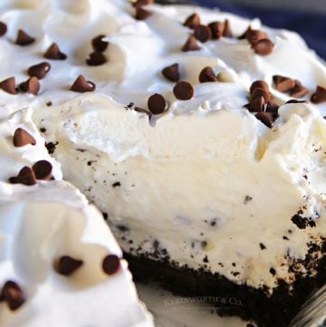 Easy Oreo Cannoli Cream Pie