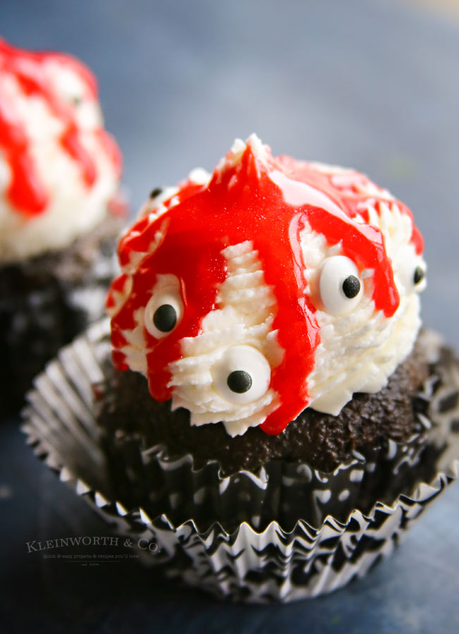Ghoulish Monster Halloween Cupcakes for Halloween party