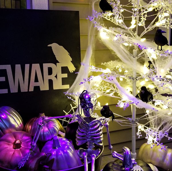 Beware Halloween Porch Sign tutorial