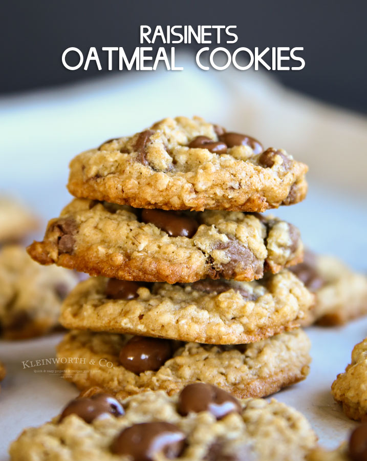 Chewy Raisinets Oatmeal Cookies