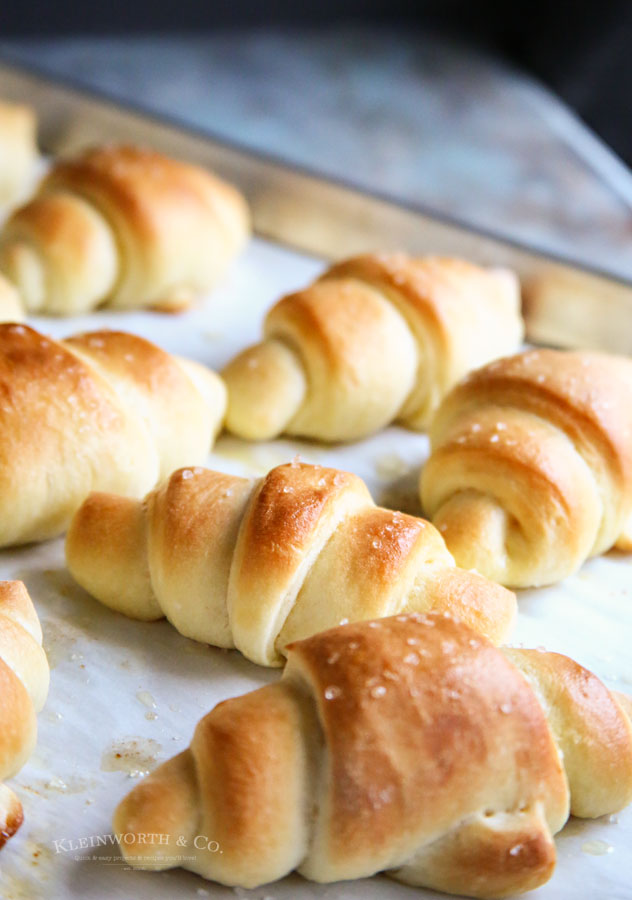 easiest dinner roll recipe