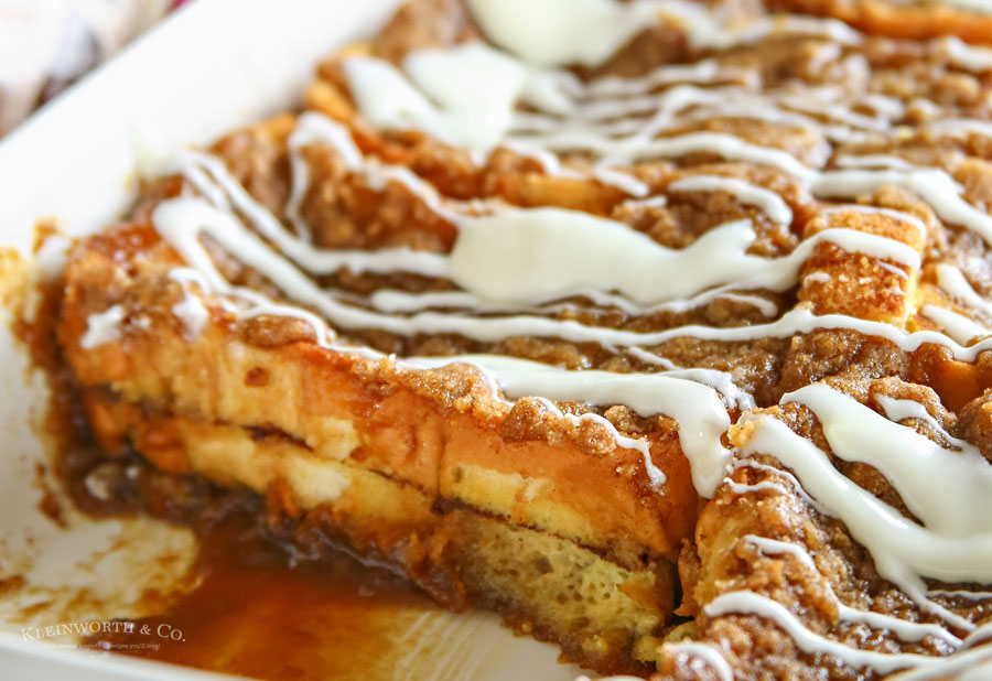 how to make Cinnamon Roll French Toast Bake