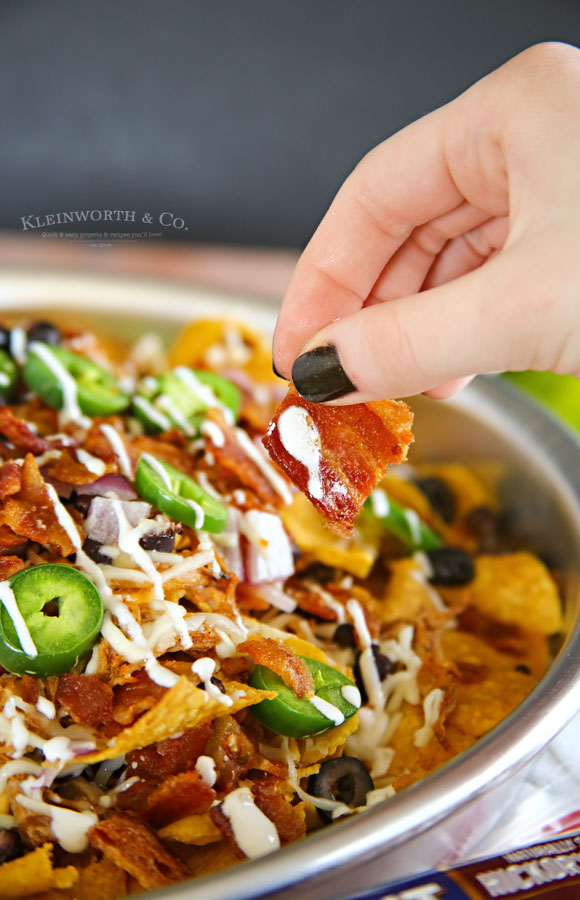 pulled pork - Smoked BBQ Bacon Nachos