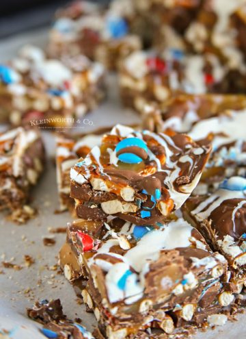 salted caramel pretzel dessert