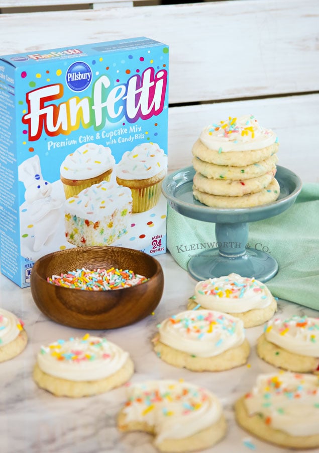 Frosted Funfetti Cake Cookies