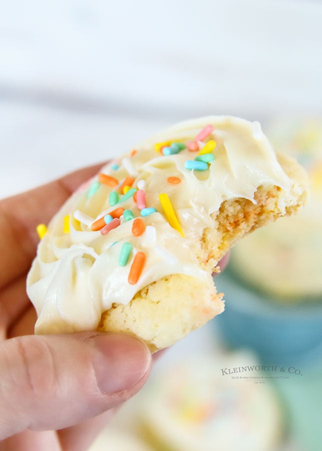 Frosted Funfetti Cake Mix Cookies with FUNFETTI sprinkles