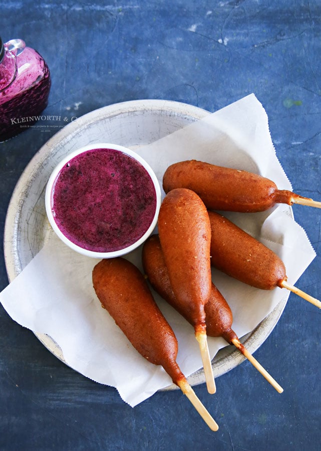 breakfast recipe - blueberry syrup