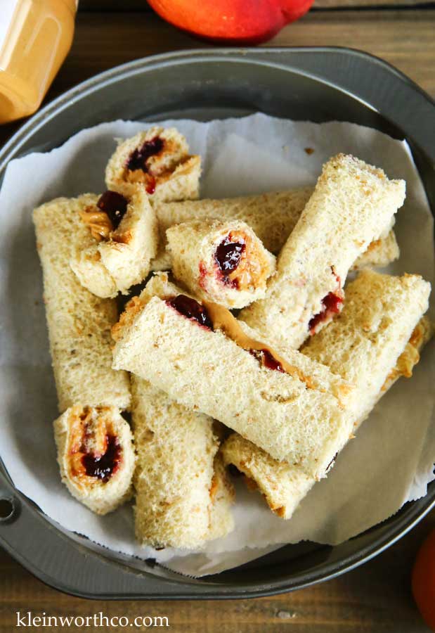 Peanut Butter & Jelly Roll-Ups Lunch