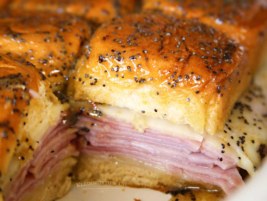 Recipe for Poppy Seed Ham and Cheese Sliders