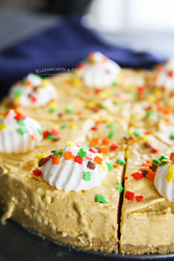 easy thanksgiving dessert recipe - Easy No-Bake Pumpkin Cheesecake