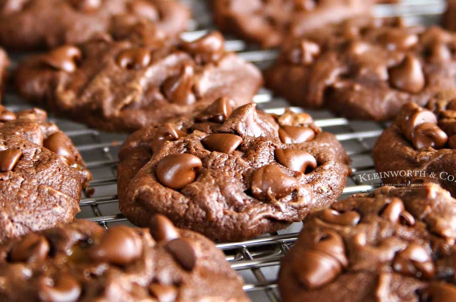 Chocolate Cake Mix Twix Cookies