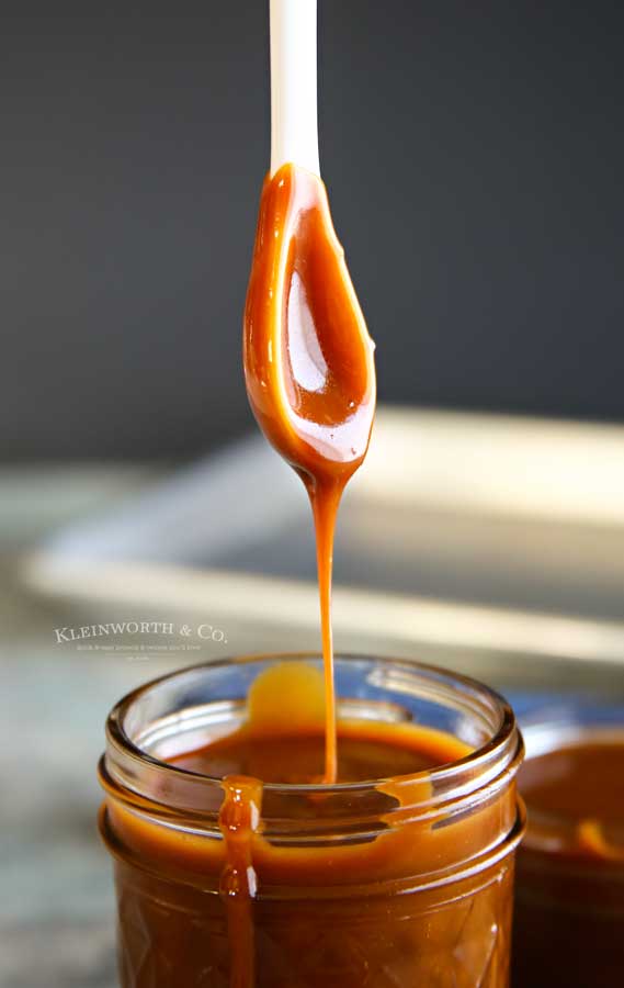 how to make Browned Butter Salted Caramel Sauce